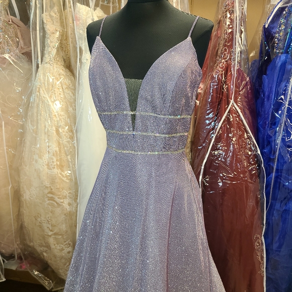 Shimmerbomb Purple Lilac Gown - Picture 3 of 6